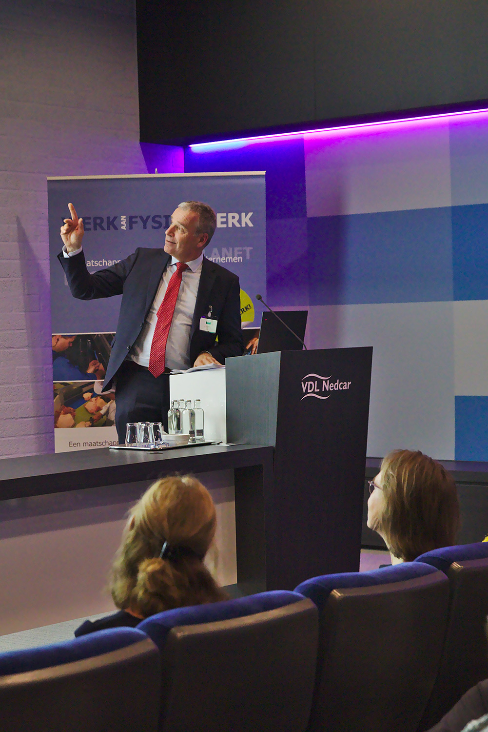 Sfeerimpressie bijeenkomst 2019: spreker in actie